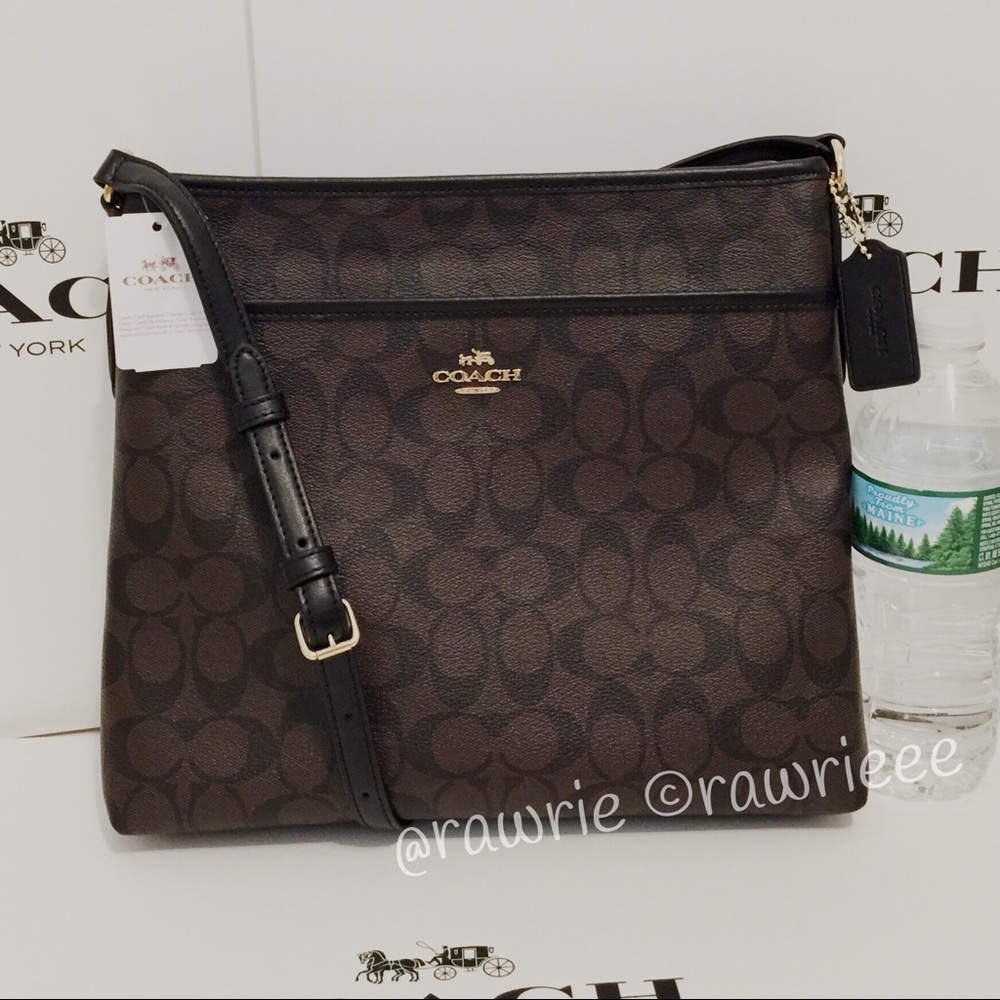 New Coach Signature Zip File Messenger Bag